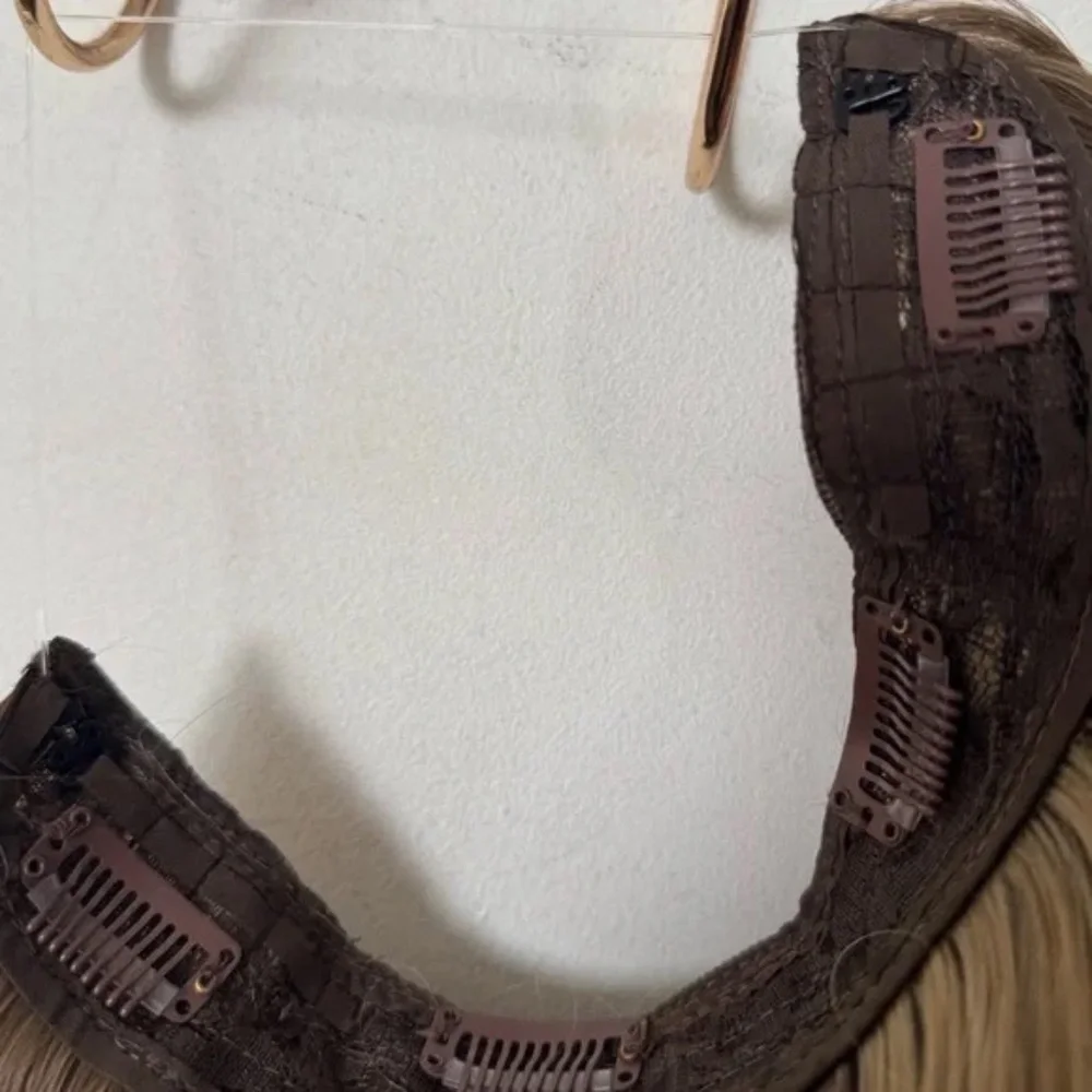 18” Halo Clip-In Hair Extension Brown & Blonde Highlights Balayage - Picture 7 of 7